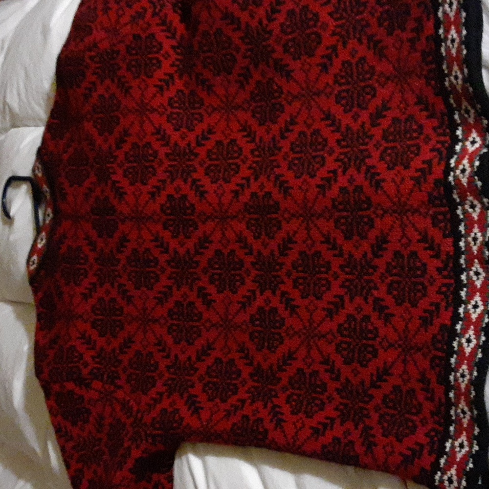 Vtg Woman L.L. Bean Nordic Red and Black Cardigan sweater. Sz M - Picture 16 of 16